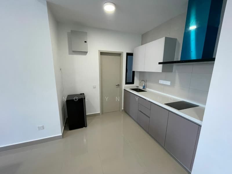 Servis Apartment untuk Disewa di Residensi Ava @ Kiara Bay - Angelyn Yong - Kitchen - PropertyGuru.com.my