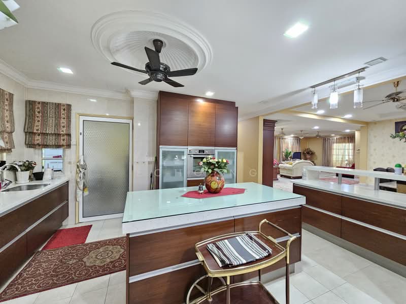 Bungalow for Sale in Ampang Jaya (Ampang) - Echo Ng - Kitchen - PropertyGuru.com.my