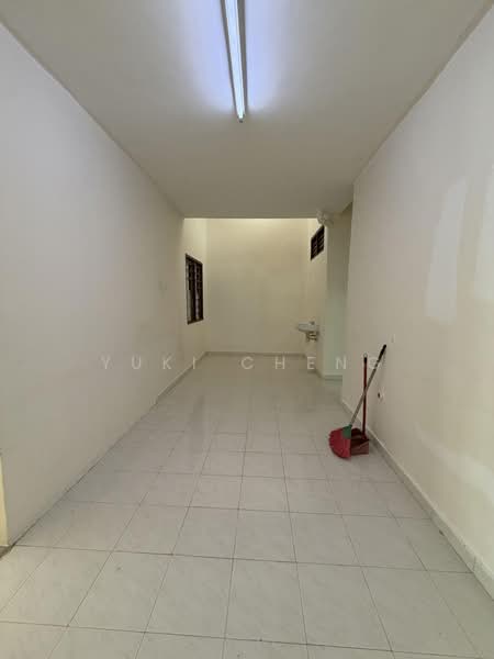 Rumah Teres 1 Tingkat untuk Disewa di Taman Ungku Tun Aminah (Skudai) - Yuki Cheng - PropertyGuru.com.my