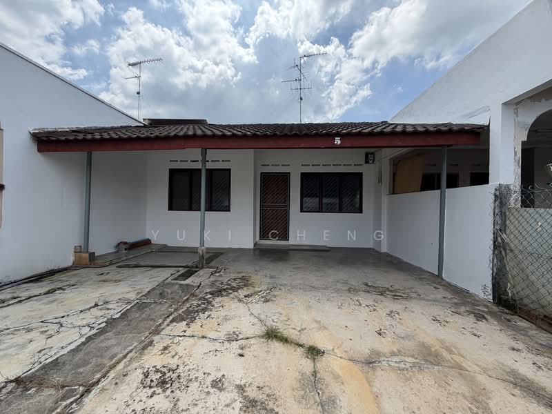 Rumah Teres 1 Tingkat untuk Disewa di Taman Ungku Tun Aminah (Skudai) - Yuki Cheng - PropertyGuru.com.my