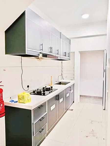 Townhouse for Sale in Dengkil (Selangor) - Baxter Lim - Kitchen - PropertyGuru.com.my