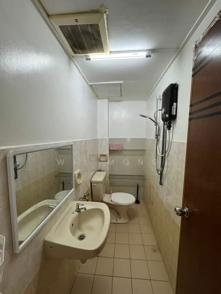 Apartment for Rent at Bayu Puteri 3 - Wil Mong - PropertyGuru.com.my