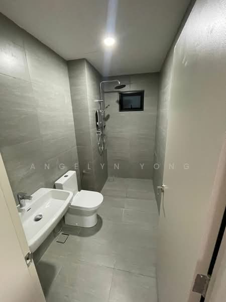 Service Residence for Rent at Residensi Ava @ Kiara Bay - Angelyn Yong - Bathroom - PropertyGuru.com.my