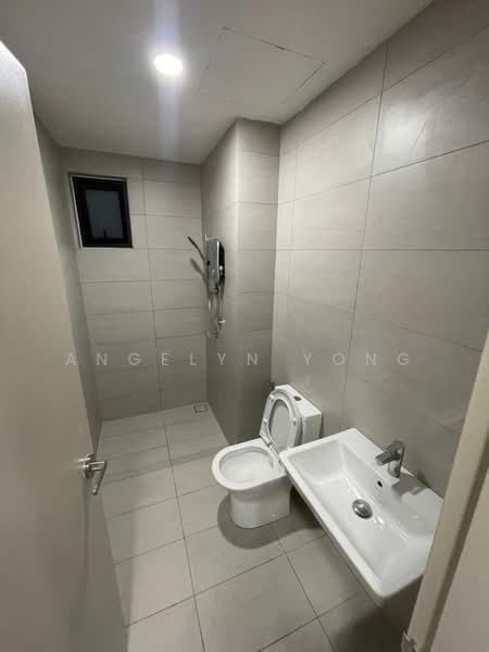 Service Residence for Rent at Residensi Ava @ Kiara Bay - Angelyn Yong - Bathroom - PropertyGuru.com.my