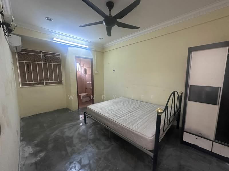Pangsapuri untuk Disewa di Prima Bayu Apartment - Wendy Lee - Bedroom - PropertyGuru.com.my