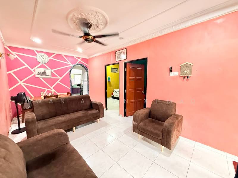 Rumah Teres 1 Tingkat untuk Dijual di Taman Mawar (Bandar Kinrara) - Wan Azlan Ahmad - PropertyGuru.com.my