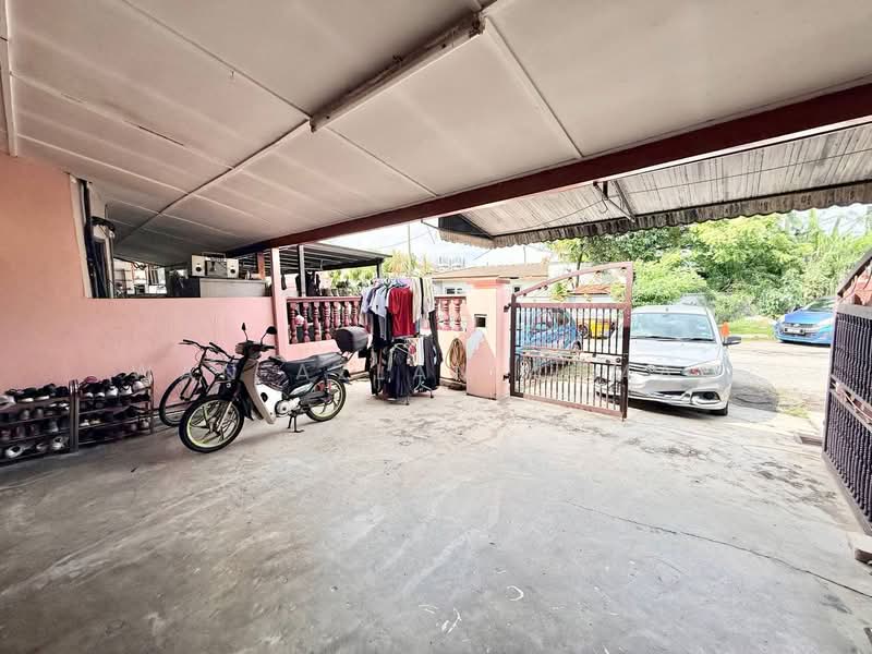Rumah Teres 1 Tingkat untuk Dijual di Taman Mawar (Bandar Kinrara) - Wan Azlan Ahmad - PropertyGuru.com.my