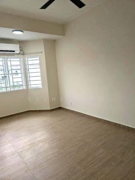 Rumah Teres 2 Tingkat untuk Disewa di Usj 3 (Subang Jaya) - Esther Tan - Interior - PropertyGuru.com.my