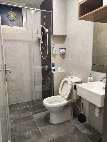 Kondominium untuk Dijual di QuayWest Residence - Apple Yeap - Bathroom - PropertyGuru.com.my