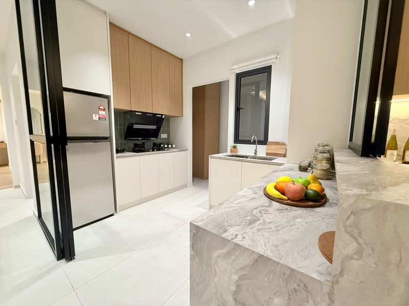 Kondominium untuk Dijual di Tuan Pavilion - SJ Ho - Tuan Pavilion - Kitchen area - PropertyGuru.com.my