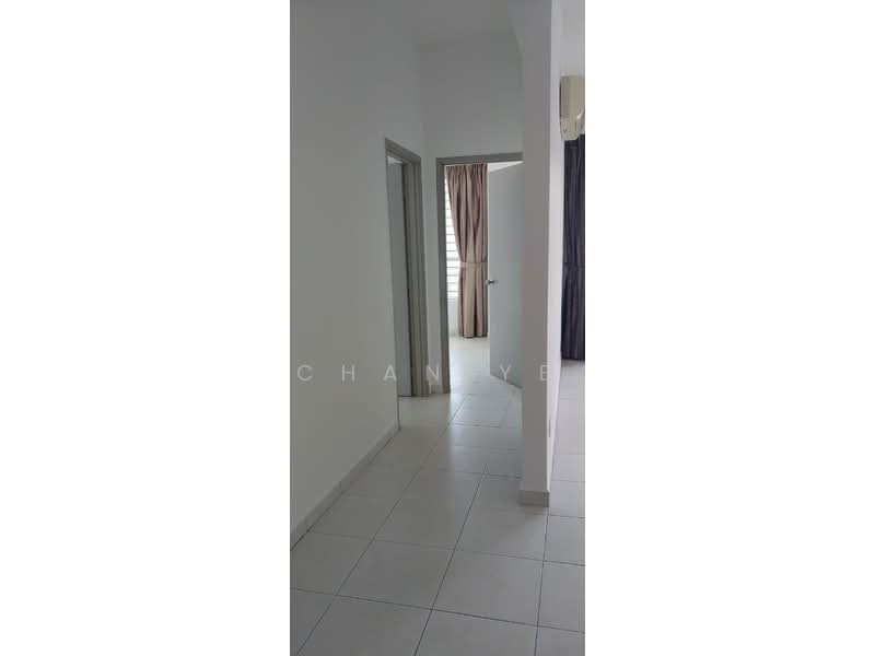 Kondominium untuk Disewa di The Golden Triangle Condominium - Chan YB - Corridor - PropertyGuru.com.my