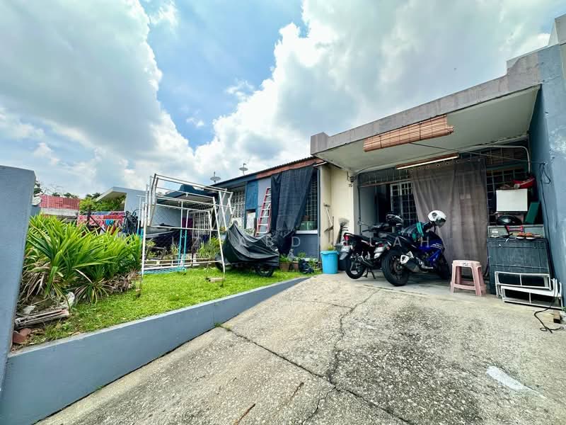 1-storey Terraced House for Sale in SS5 (Petaling Jaya) - Aziz Abdullah - PropertyGuru.com.my