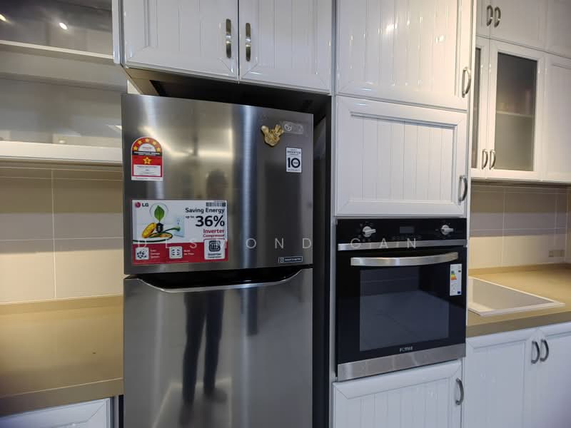 Rumah Berkembar untuk Disewa di Seksyen U10 (Shah Alam) - Desmond Gan - Kitchen - PropertyGuru.com.my