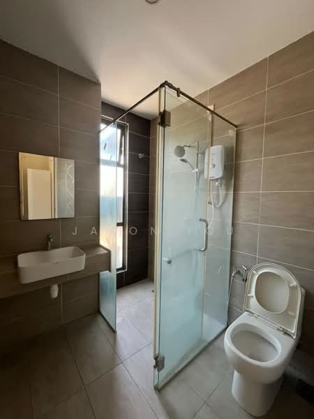 Terraced House for Rent in Dengkil (Selangor) - JASON YOU - Bathroom - PropertyGuru.com.my