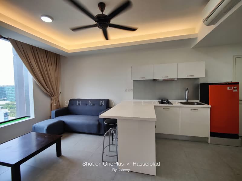 Servis Apartment untuk Disewa di Kanvas SOHO - Johnny Leong - Living Room - PropertyGuru.com.my