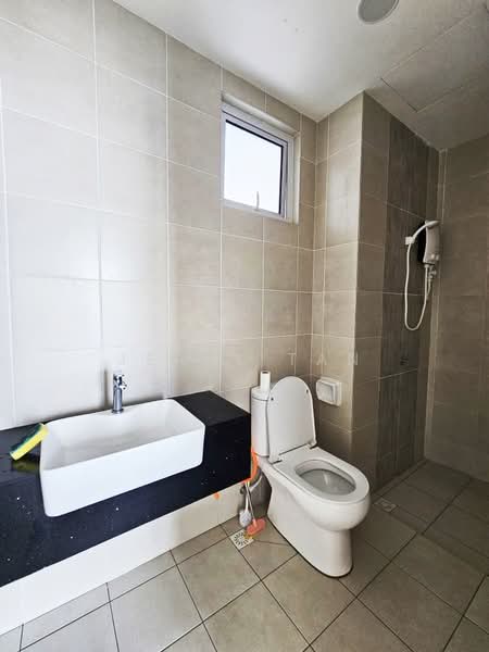 Kondominium untuk Disewa di Imperial Grande - Jerry Tan - Bathroom - PropertyGuru.com.my
