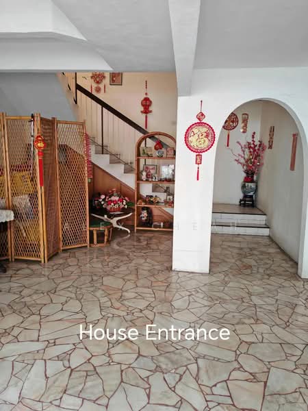 Semi-Detached House for Sale in Jelutong (Penang) - Alex Cheah - Entrance - PropertyGuru.com.my