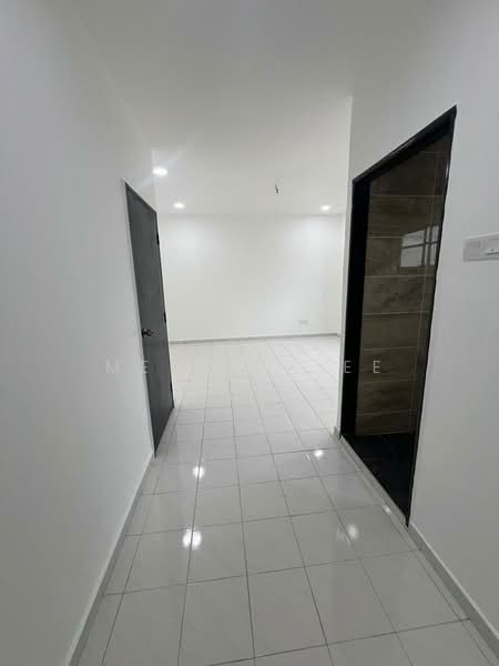 Rumah Teres 2 Tingkat untuk Dijual di Taman Putri Kulai (Kulai) - Melinda Ee - Corridor - PropertyGuru.com.my