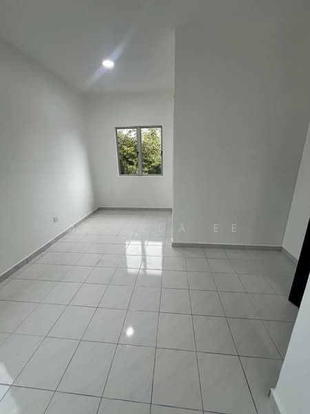 Rumah Teres 2 Tingkat untuk Dijual di Taman Putri Kulai (Kulai) - Melinda Ee - Interior - PropertyGuru.com.my