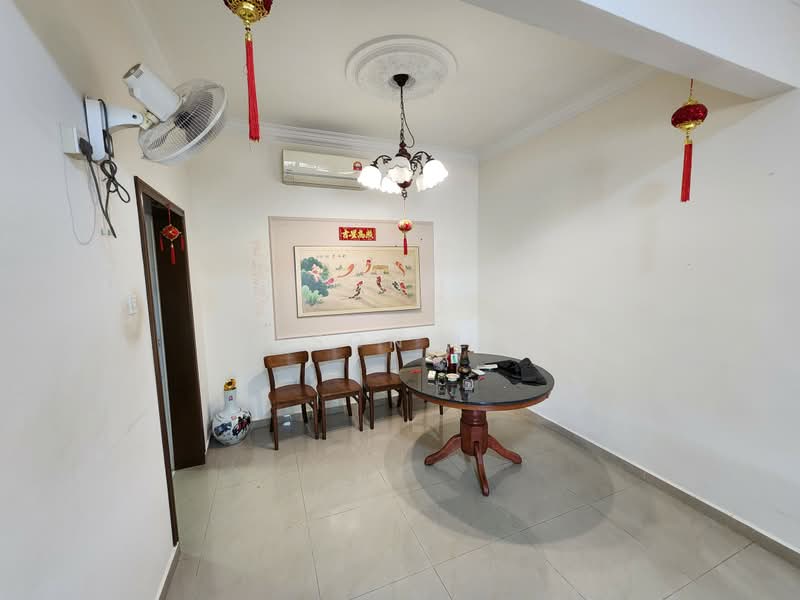 Rumah Teres 2 Tingkat untuk Disewa di Permas Jaya (Johor) - Jason Lim - Dining Room - PropertyGuru.com.my