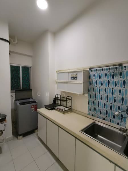 Condominium for Sale at Elit Heights @ Bayan City - Chan YB - Kitchen - PropertyGuru.com.my