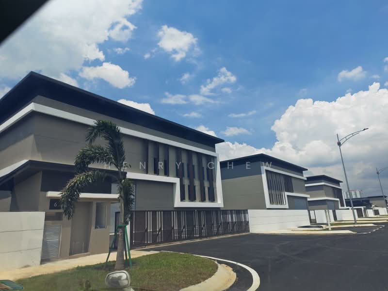 Kilang untuk Disewa di Taman Sepang (Sepang) - Henry Chew - Exterior - PropertyGuru.com.my