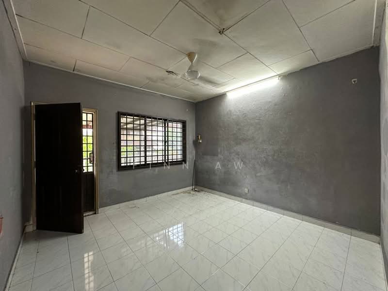 2-storey Terraced House for Rent in Taman Pelangi (Johor Bahru) - Finn Aw - PropertyGuru.com.my
