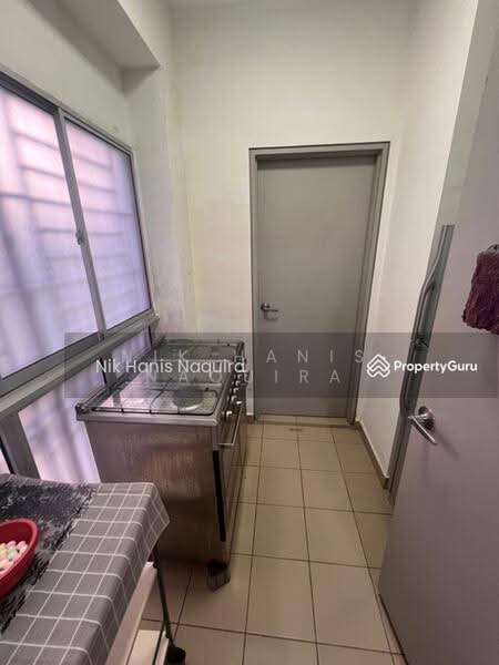 Condominium for Sale at Saujana Aster - Nik Hanis Naquira - Kitchen - PropertyGuru.com.my