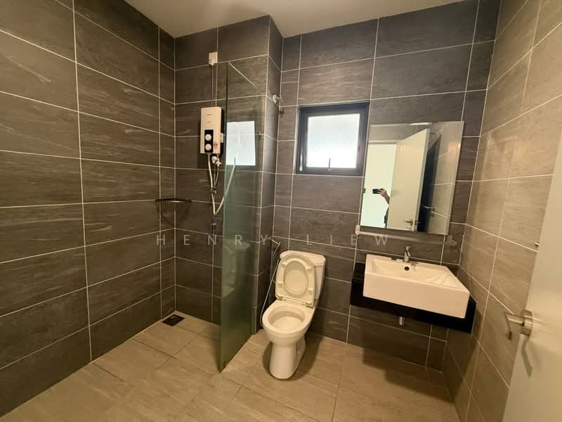 2-storey Terraced House for Rent in Cyberjaya (Selangor) - Henry Liew - Bathroom - PropertyGuru.com.my