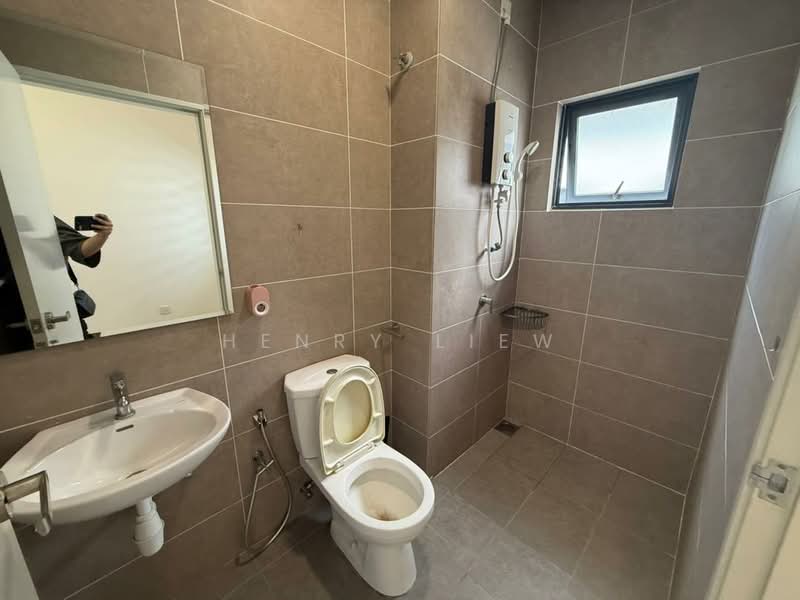 2-storey Terraced House for Rent in Cyberjaya (Selangor) - Henry Liew - Bathroom - PropertyGuru.com.my