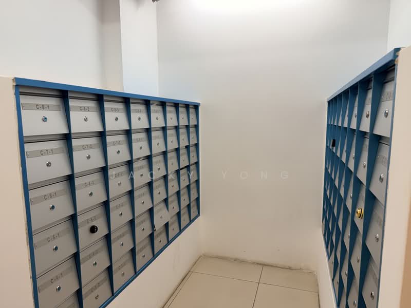 Kondominium untuk Dijual di Bayu Temiang Residensi - Jacky Yong - Corridor - PropertyGuru.com.my