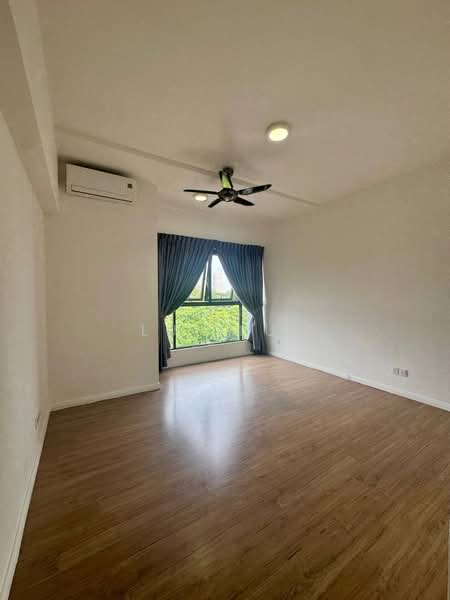 Condominium for Sale at The WaterEdge (Pinggiran Air) - Lui Lui - Bedroom - PropertyGuru.com.my