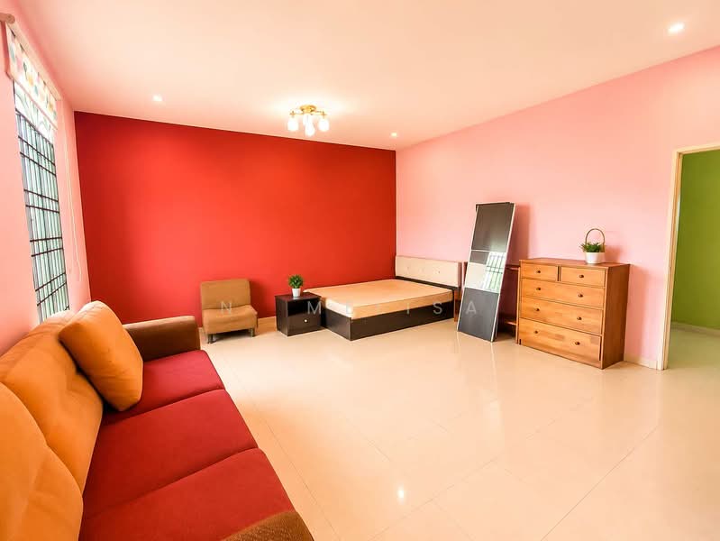 Semi-Detached House for Sale in Taman Jati Permai (Sitiawan) - N. Melisa - Bedroom - PropertyGuru.com.my