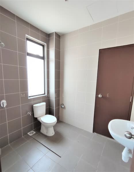 Rumah Teres 2 Tingkat untuk Dijual di Telok Panglima Garang (Selangor) - Michelle Lee - Bathroom - PropertyGuru.com.my