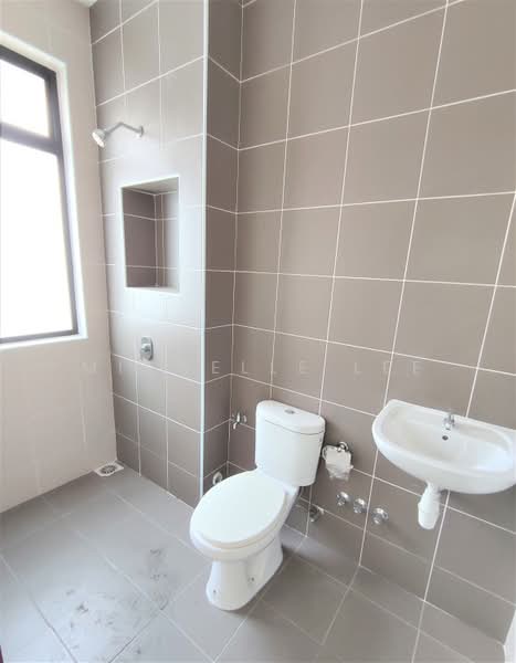 Rumah Teres 2 Tingkat untuk Dijual di Telok Panglima Garang (Selangor) - Michelle Lee - Bathroom - PropertyGuru.com.my