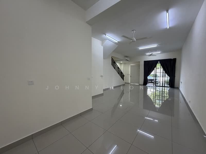 Terraced House for Rent in Dengkil (Selangor) - Johnny Leong - Living Room - PropertyGuru.com.my