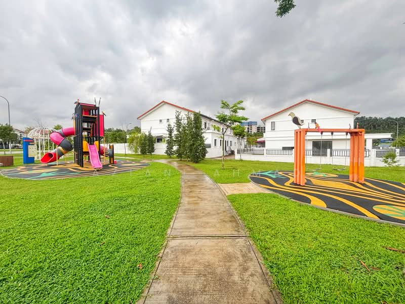 2-storey Terraced House for Sale in Alam Sari (Bangi) - Aziani Ahmad - PropertyGuru.com.my