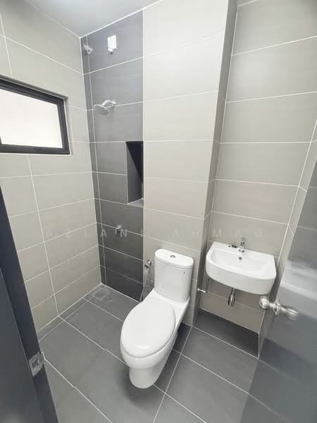 2-storey Terraced House for Sale in Alam Sari (Bangi) - Aziani Ahmad - PropertyGuru.com.my