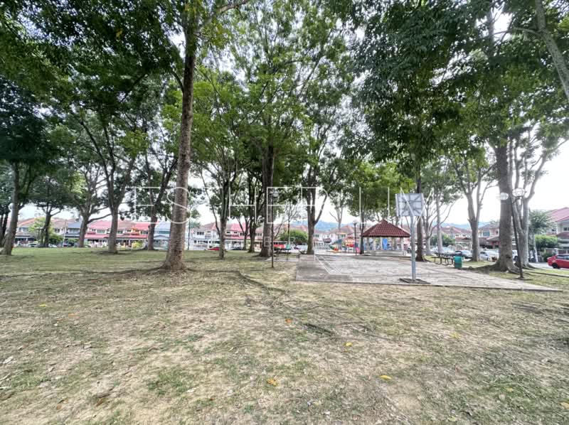 2-storey Terraced House for Sale in Petaling Jaya (Selangor) - Esther Lim - PropertyGuru.com.my