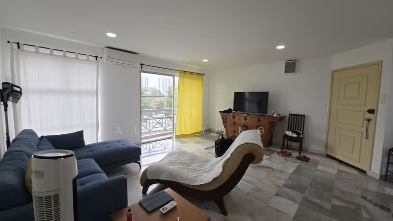 Kondominium untuk Dijual di Tiara Damansara - Alex Yong - Living Room - PropertyGuru.com.my