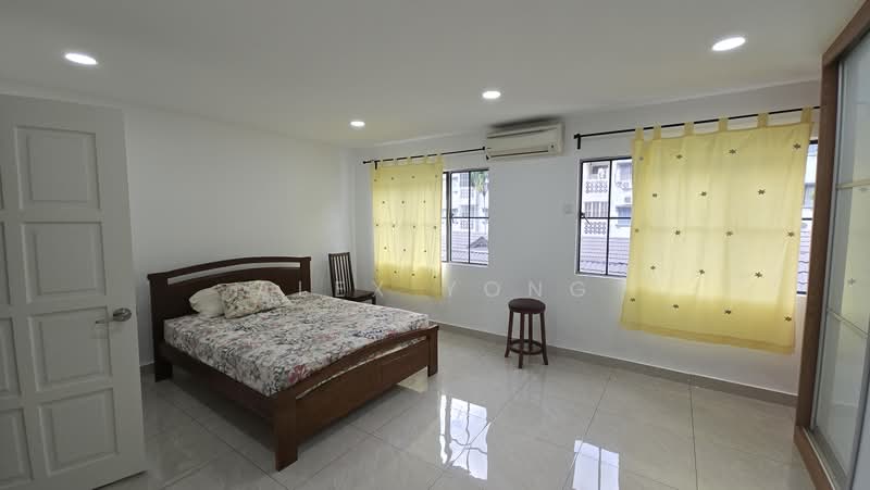 Kondominium untuk Dijual di Tiara Damansara - Alex Yong - Bedroom - PropertyGuru.com.my