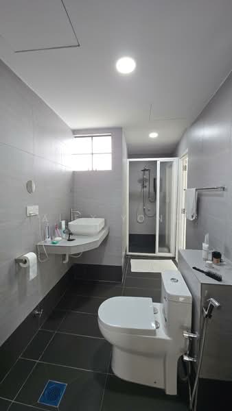 Kondominium untuk Dijual di Tiara Damansara - Alex Yong - Bathroom - PropertyGuru.com.my