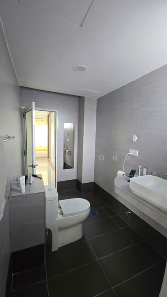 Kondominium untuk Dijual di Tiara Damansara - Alex Yong - Bathroom - PropertyGuru.com.my