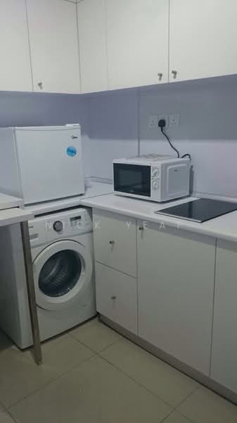 Servis Apartment untuk Disewa di Centrestage Designer Suite - Nick Yeap - Kitchen - PropertyGuru.com.my