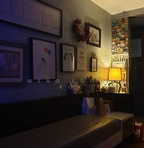 Condominium for Rent at Mont Kiara Pines - Weng Loong Kok - Living Room - PropertyGuru.com.my