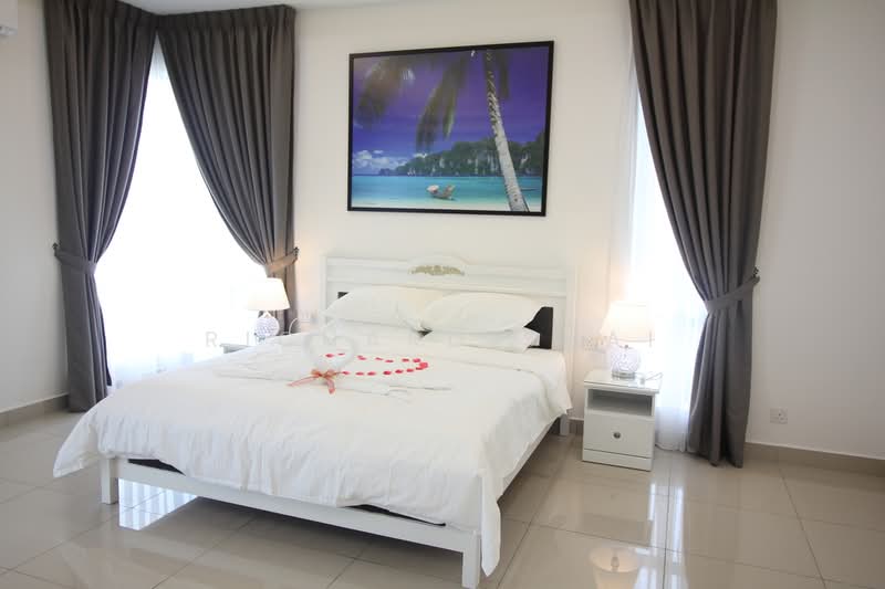 Cluster House for Rent in Senibong Villas (Masai) - Richard Shai - Bedroom - PropertyGuru.com.my