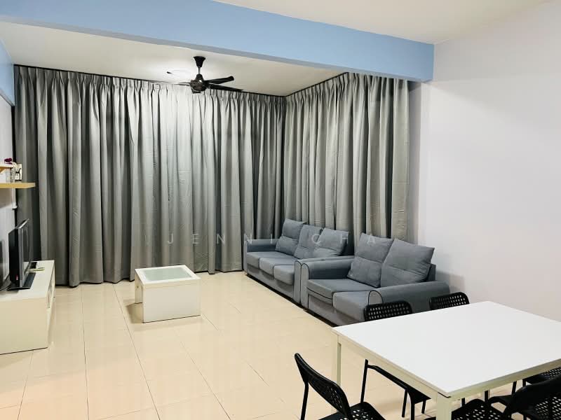 Pangsapuri untuk Dijual di Crown Imperial Court - Jenni Cha - Living Room - PropertyGuru.com.my