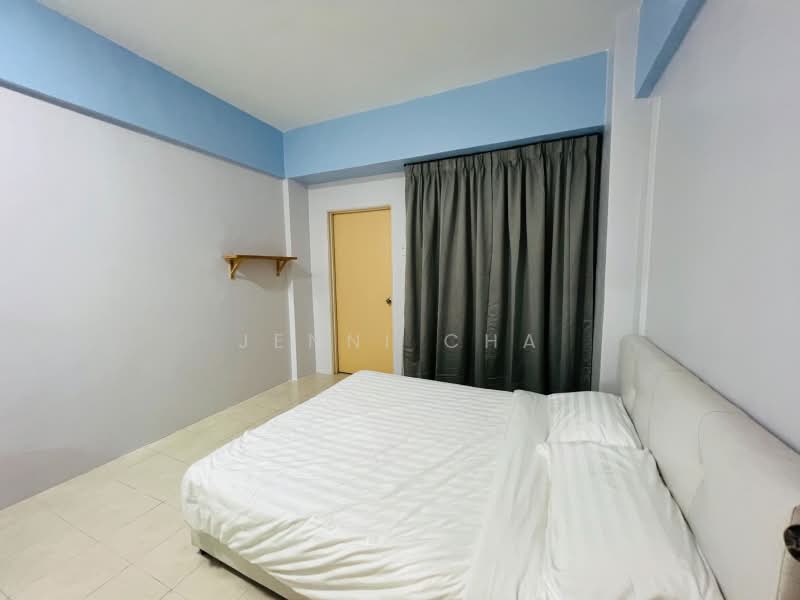 Pangsapuri untuk Dijual di Crown Imperial Court - Jenni Cha - Bedroom - PropertyGuru.com.my