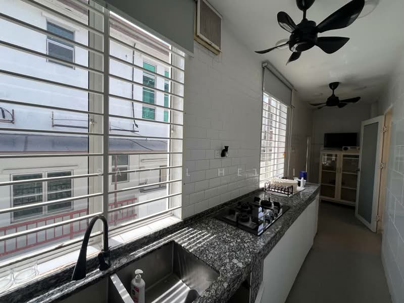 2-storey Terraced House for Sale in Putra Avenue (Subang Jaya) - SAIFUL HELMI - Kitchen - PropertyGuru.com.my