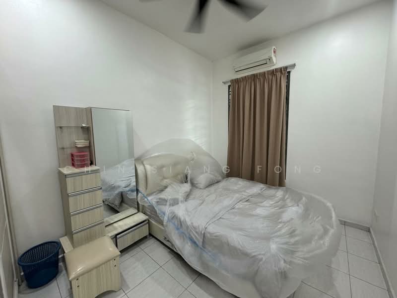 1-storey Terraced House for Rent in Taman Permatang Pasir Perdana (Alai) - Chin Siang Fong - Bedroom - PropertyGuru.com.my